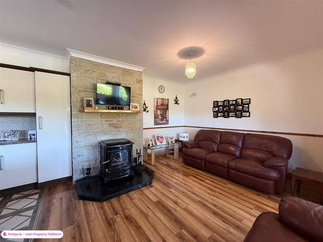 Detached house for Sale in Charlestown, Mayo