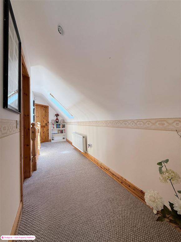 Detached house for Sale in Charlestown, Mayo