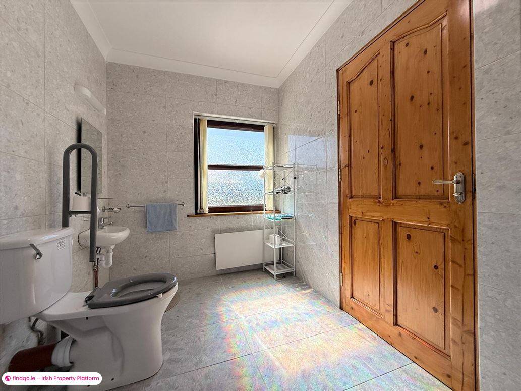 Detached house for Sale in Charlestown, Mayo
