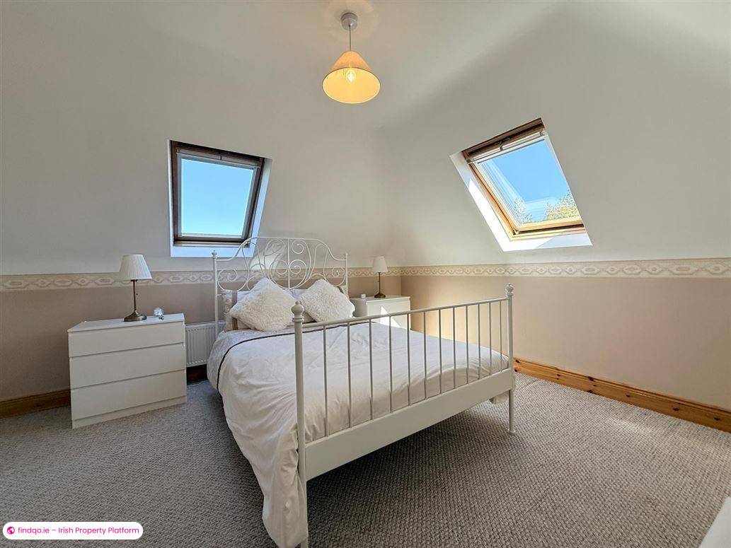 Detached house for Sale in Charlestown, Mayo