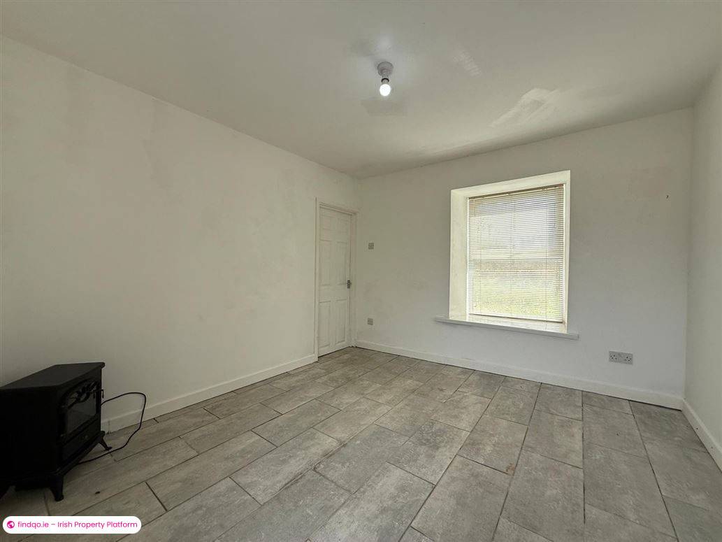 Detached house for Sale in Ballaghaderreen, Roscommon