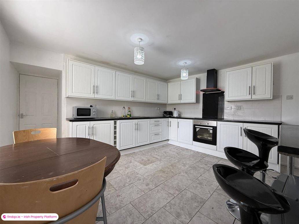 Detached house for Sale in Ballaghaderreen, Roscommon