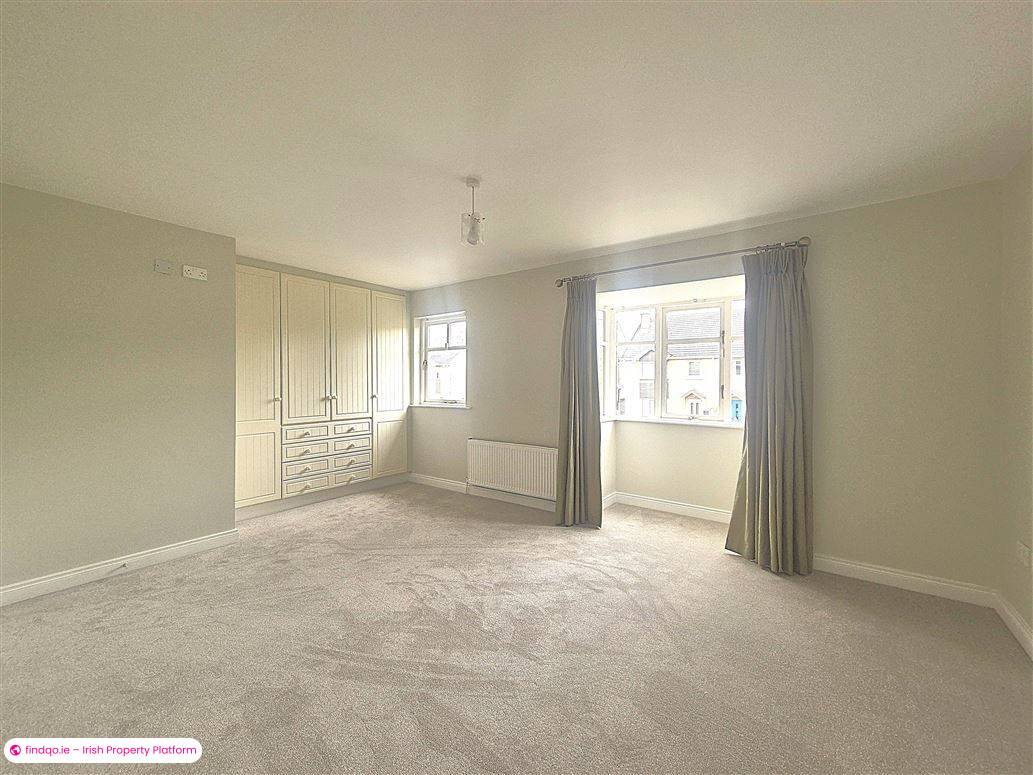 Semi-detached house for Sale in Kilcullen, Kildare