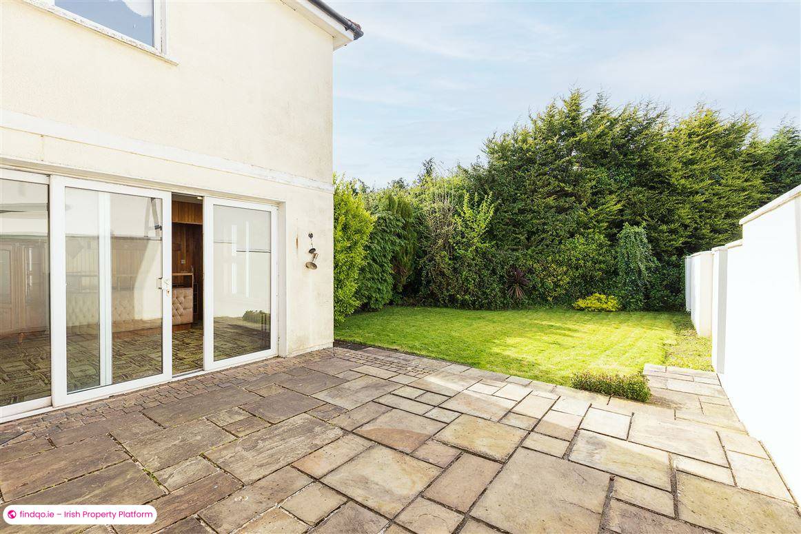 Detached house for Sale in Castleknock, Dublin 15