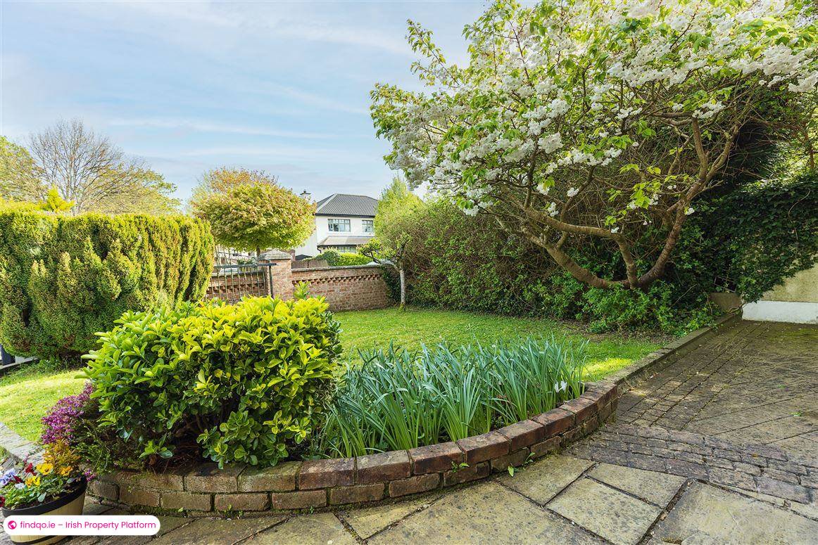 Detached house for Sale in Castleknock, Dublin 15