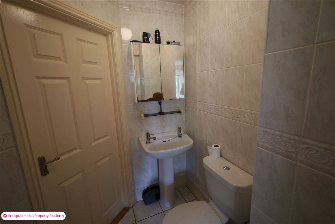 Semi-detached house for Sale in Passage West, Cork