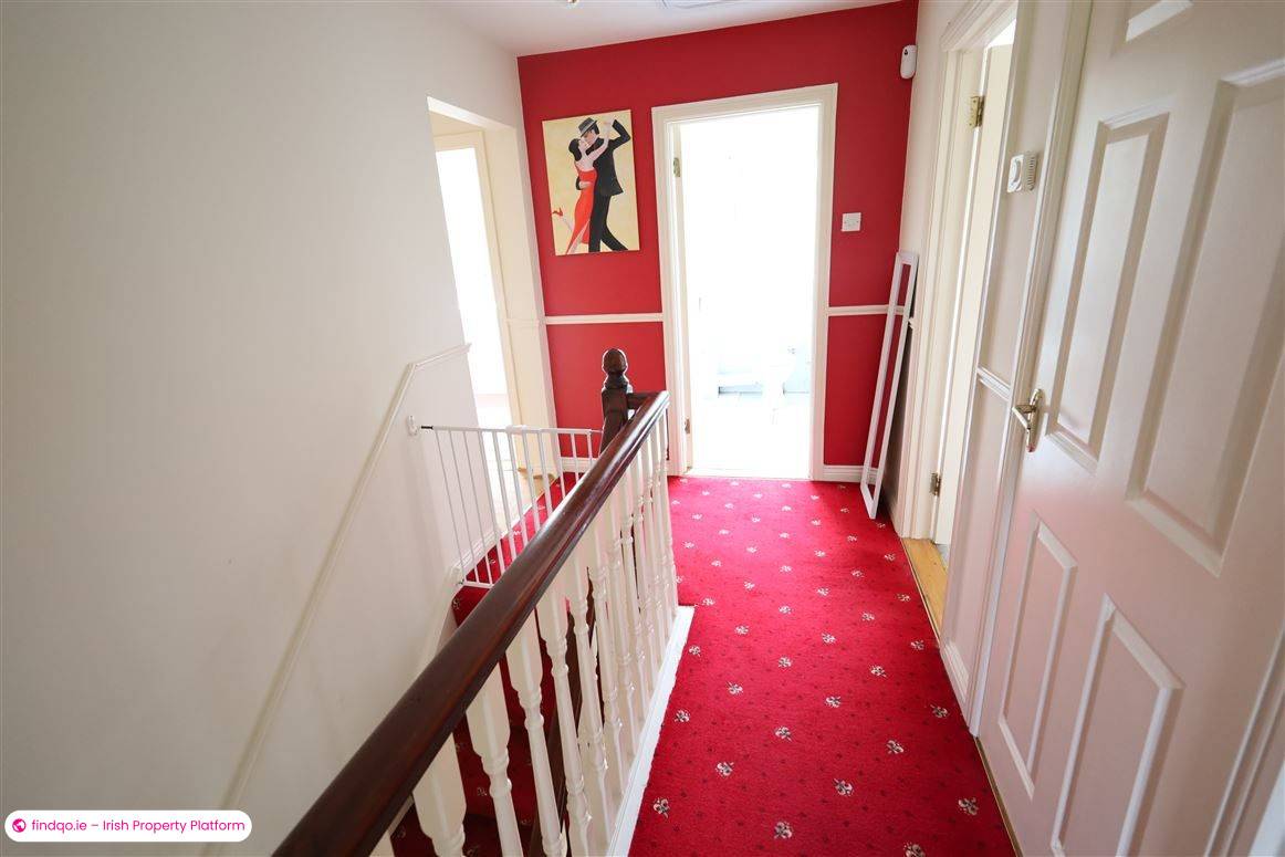 Semi-detached house for Sale in Passage West, Cork