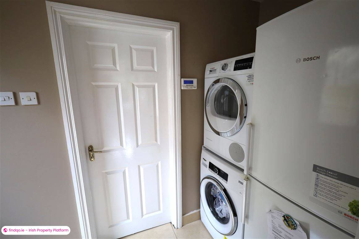 Semi-detached house for Sale in Passage West, Cork