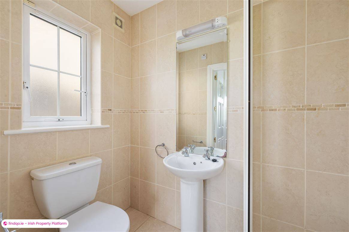 Detached house for Sale in Passage West, Cork