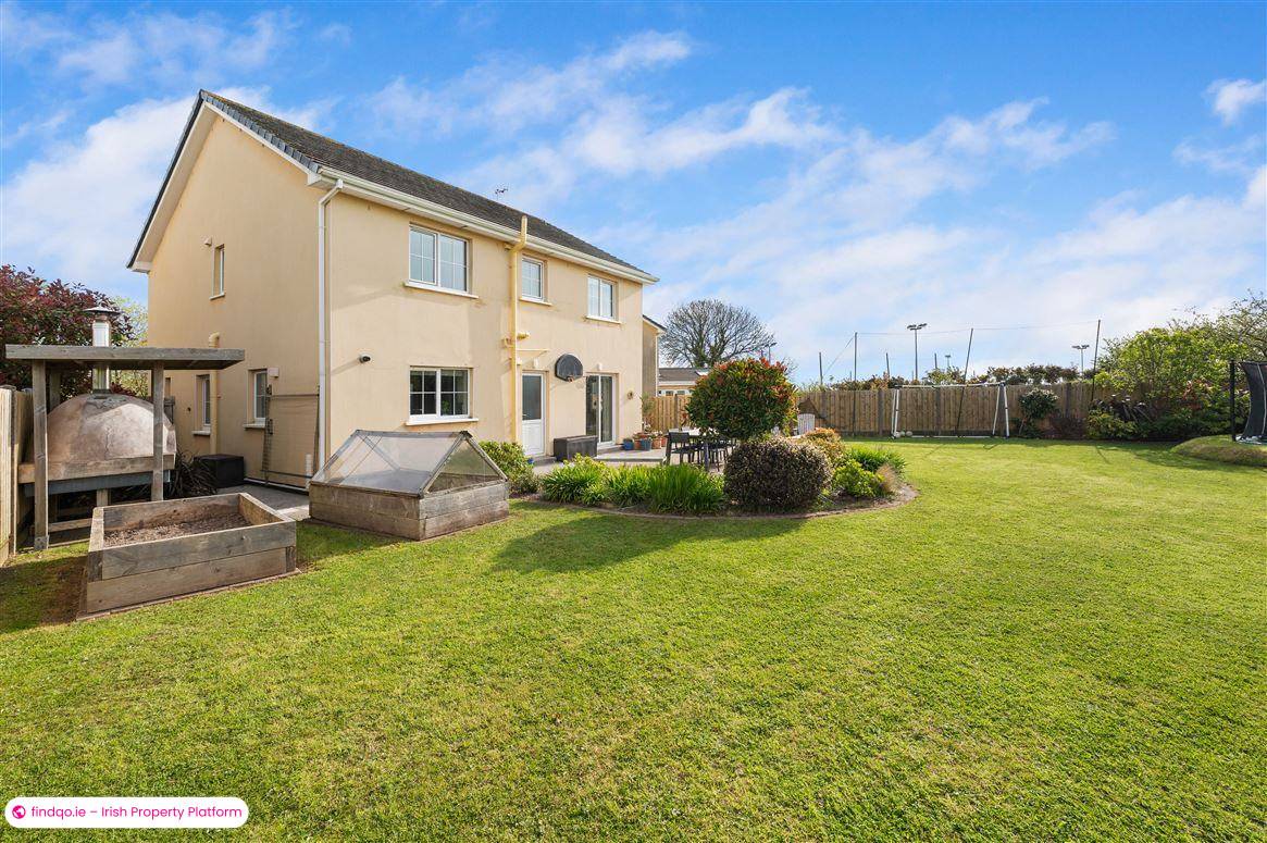 Detached house for Sale in Passage West, Cork