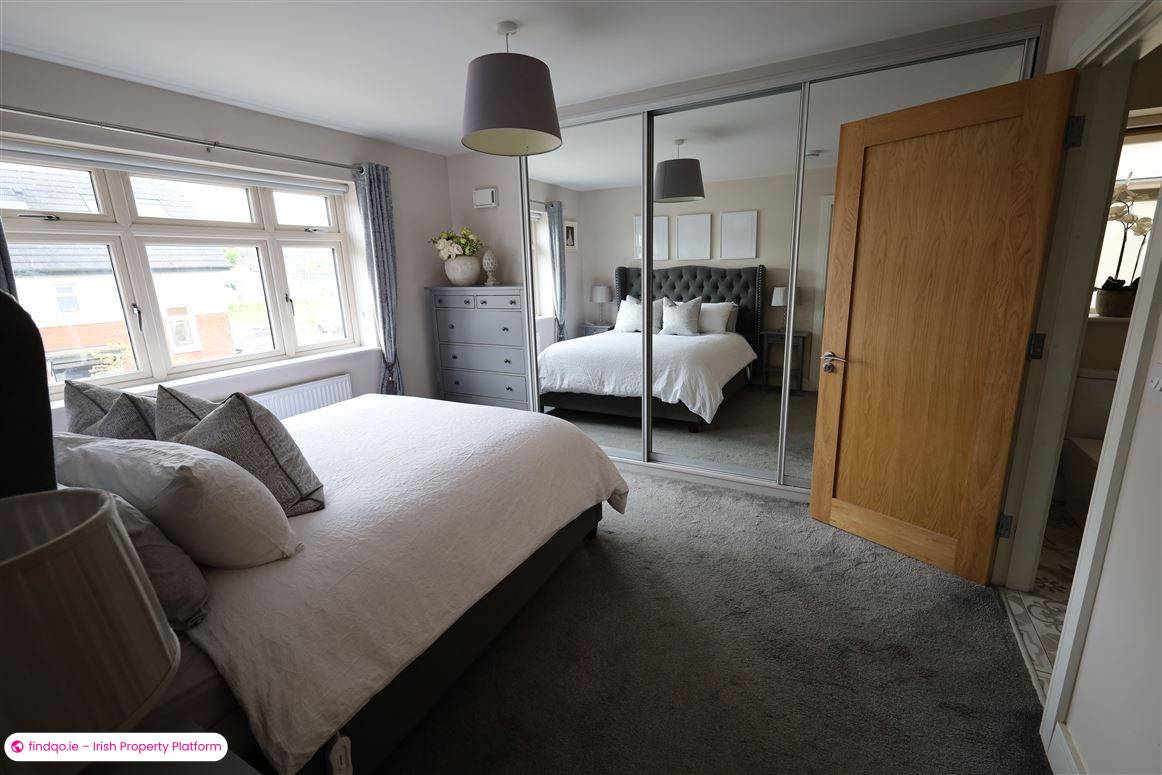 Semi-detached house for Sale in Carrigaline, Cork