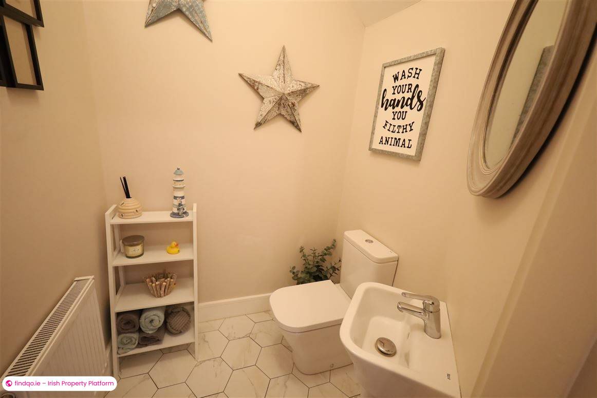 Semi-detached house for Sale in Carrigaline, Cork