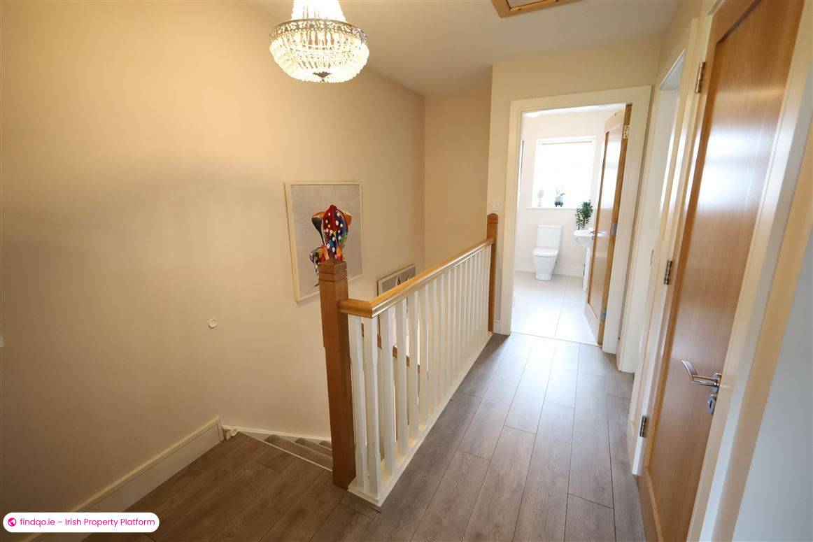 Semi-detached house for Sale in Carrigaline, Cork