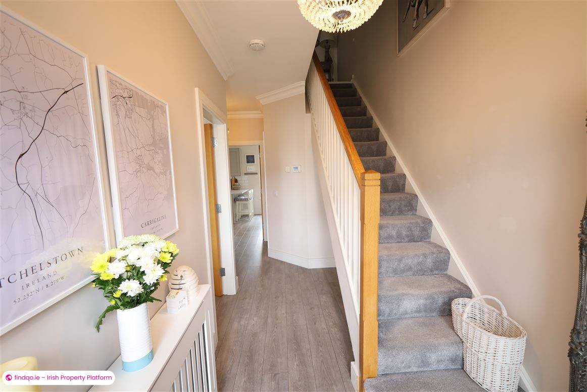 Semi-detached house for Sale in Carrigaline, Cork