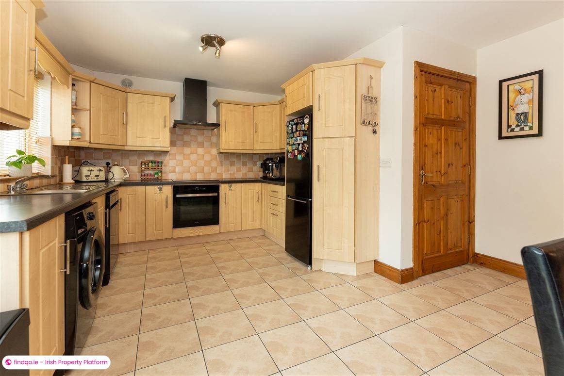 Semi-detached house for Sale in Caherconlish, Limerick