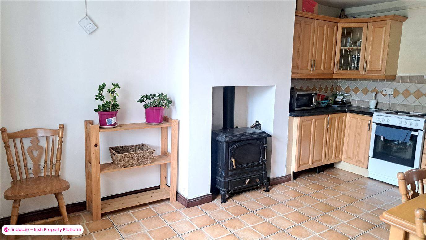 Terraced house for Sale in Ballyporeen, Tipperary
