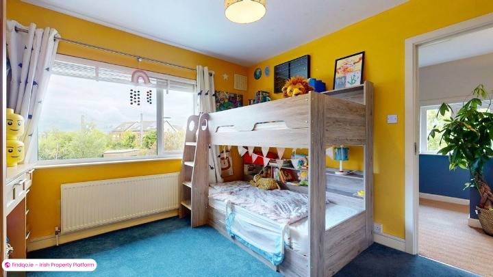 End of terrace house for Sale in Sutton, Dublin 13