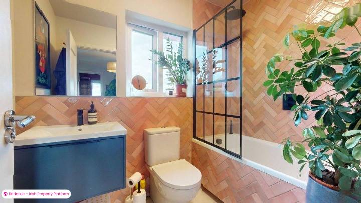 End of terrace house for Sale in Sutton, Dublin 13