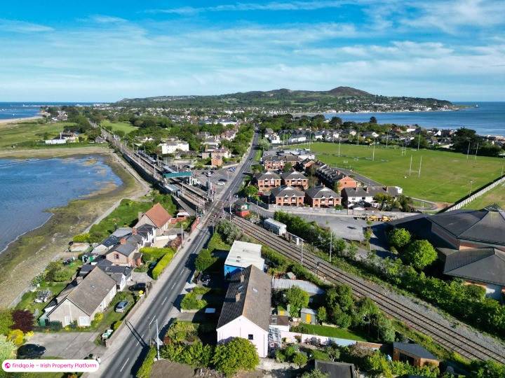 End of terrace house for Sale in Sutton, Dublin 13