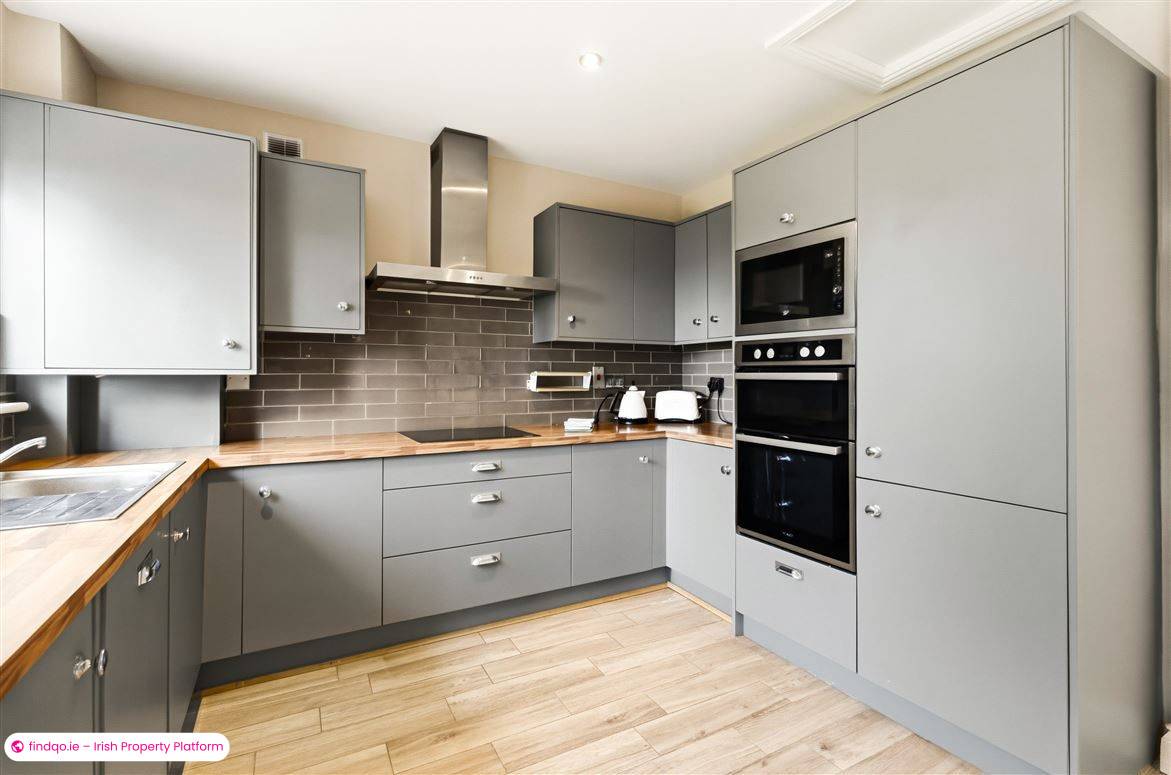 Semi-detached house for Sale in Glanmire, Cork