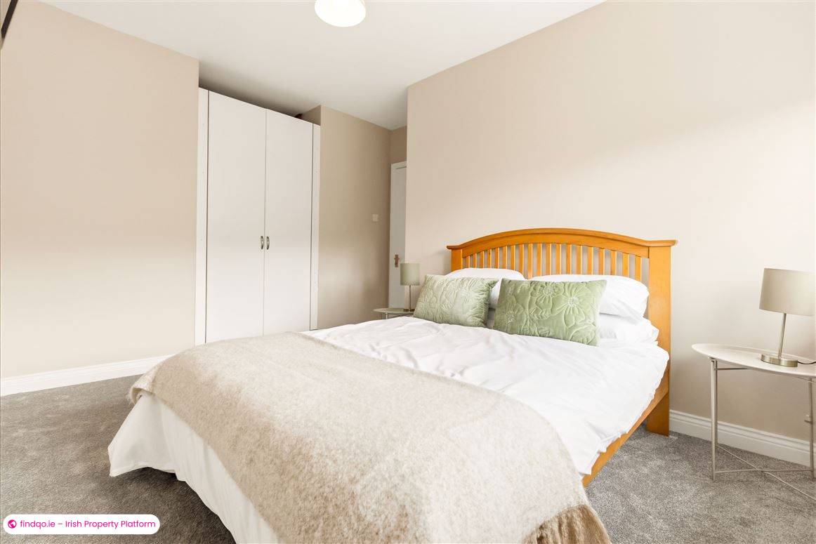 Semi-detached house for Sale in Glanmire, Cork