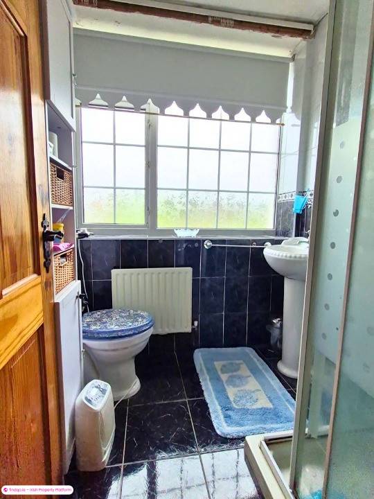 End of terrace house for Sale in Banduff, Cork