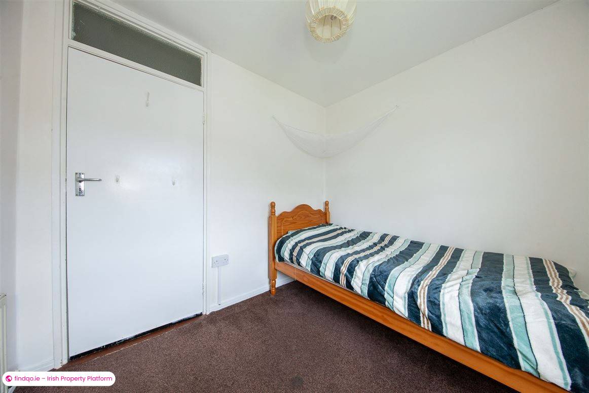 Terraced house for Sale in Clonshaugh, Dublin 17