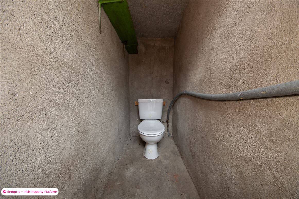 Terraced house for Sale in Clonshaugh, Dublin 17