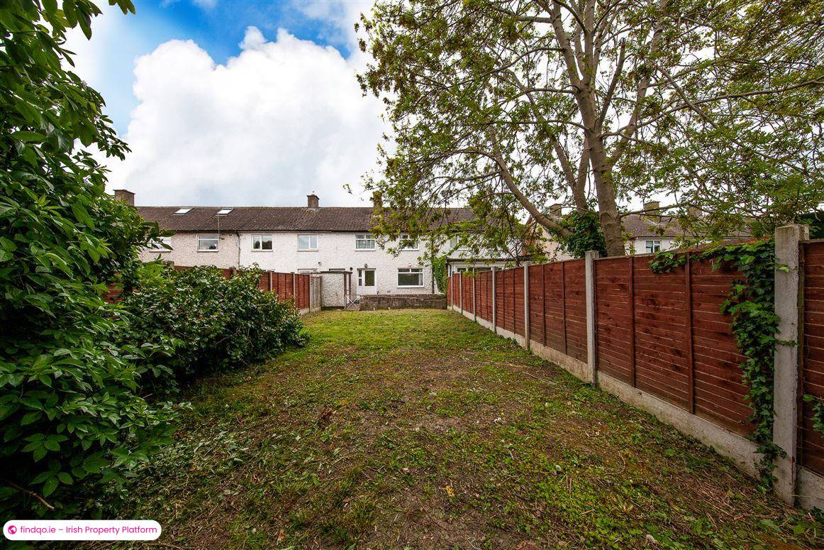 Terraced house for Sale in Clonshaugh, Dublin 17