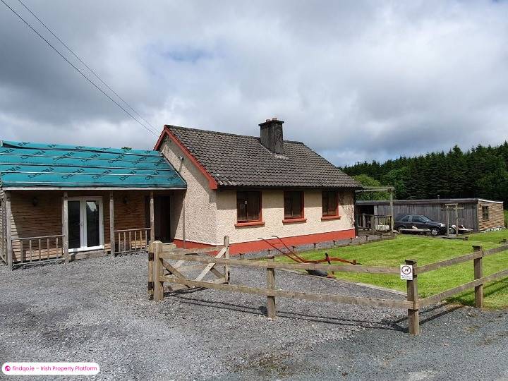 Detached house for Sale in Crossna, Roscommon