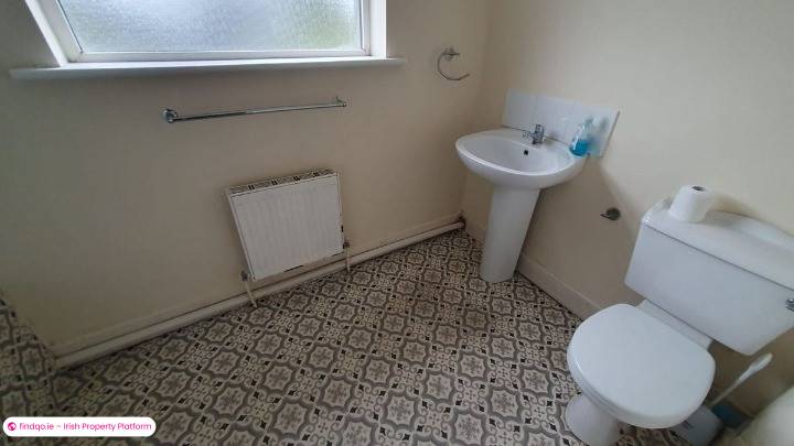 Terraced house for Sale in Drumshanbo, Leitrim