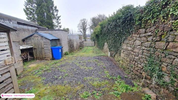 Terraced house for Sale in Drumshanbo, Leitrim