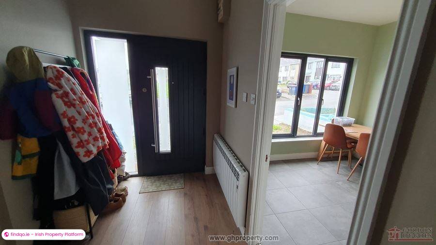 Terraced house for Sale in Carrick-on-Shannon, Leitrim