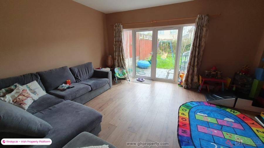 Terraced house for Sale in Carrick-on-Shannon, Leitrim