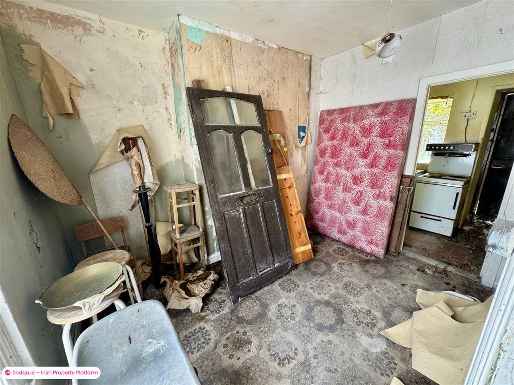 Terraced house for Sale in Ballinamore, Leitrim