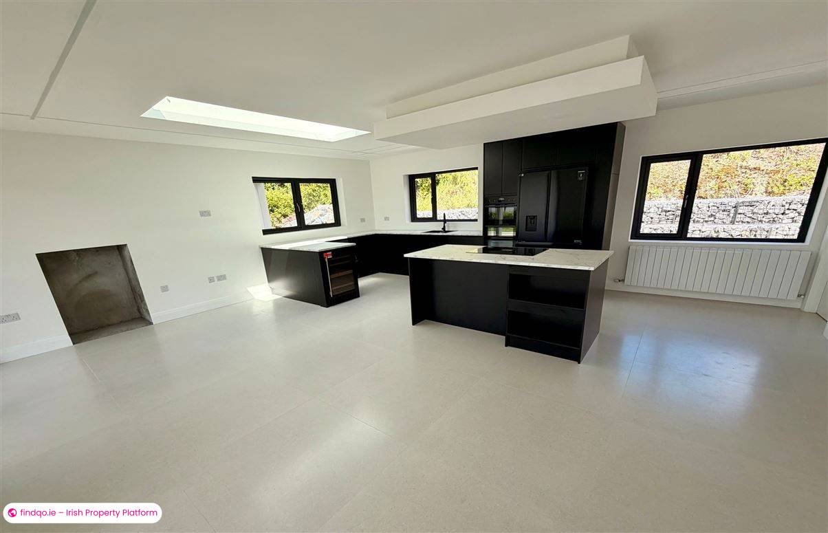 Detached house for Sale in Ballinamore, Leitrim