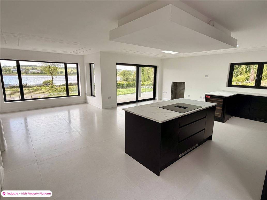 Detached house for Sale in Ballinamore, Leitrim