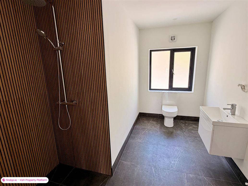 Detached house for Sale in Ballinamore, Leitrim