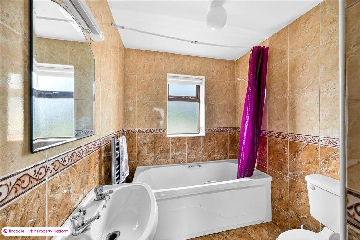 Detached house for Sale in Claremorris, Mayo