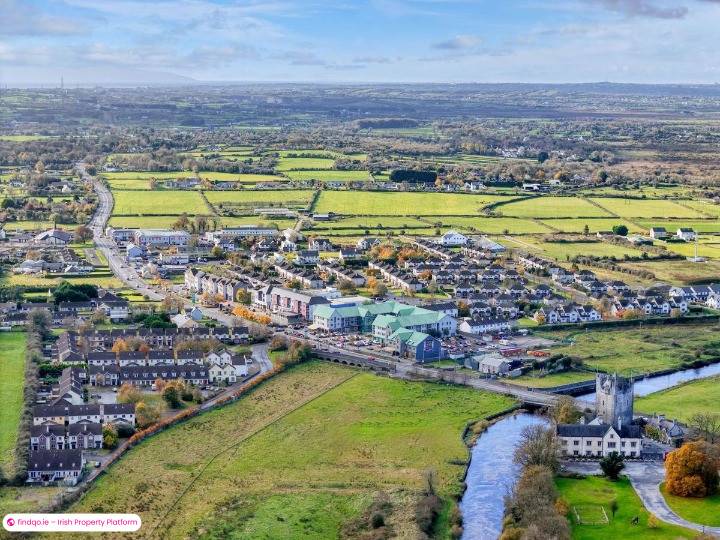 Detached house for Sale in Claregalway, Galway
