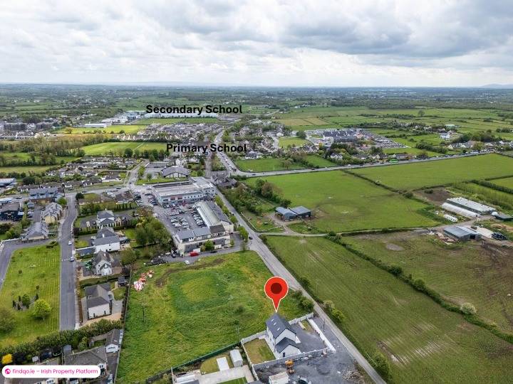 Detached house for Sale in Claregalway, Galway