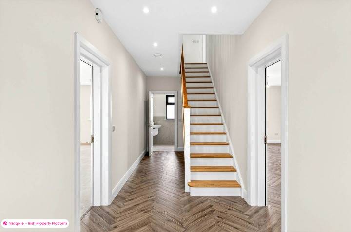 Detached house for Sale in Claregalway, Galway