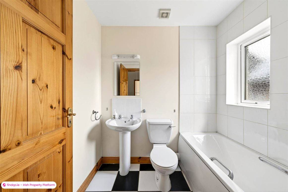 Terraced house for Sale in Ballinrobe, Mayo
