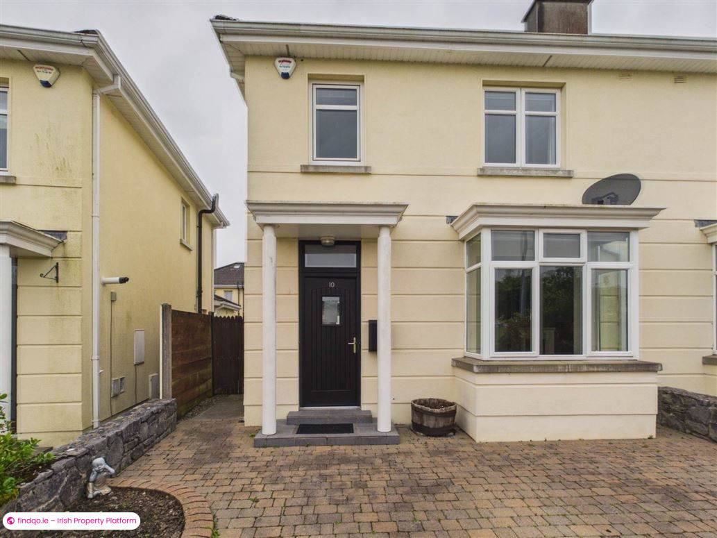 Semi-detached house for Sale in Oranmore, Galway
