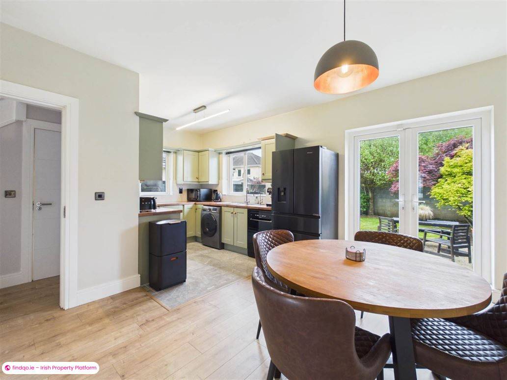 Semi-detached house for Sale in Oranmore, Galway
