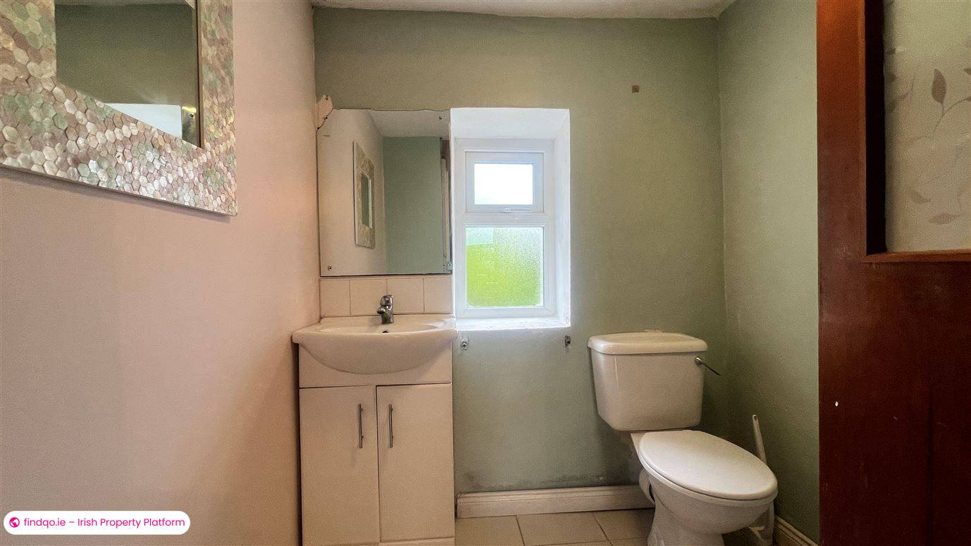 Detached house for Sale in Ahascragh, Galway