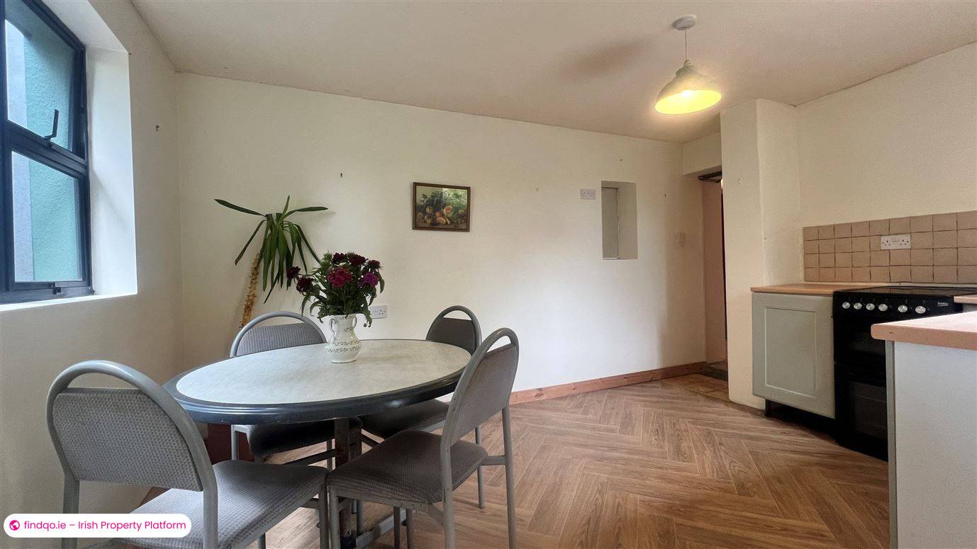 Detached house for Sale in Ahascragh, Galway