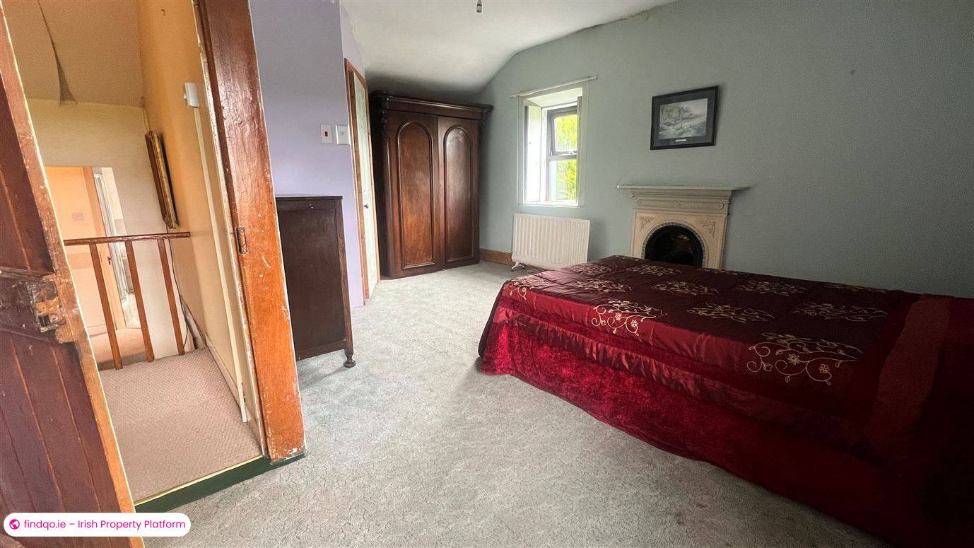 Detached house for Sale in Ahascragh, Galway