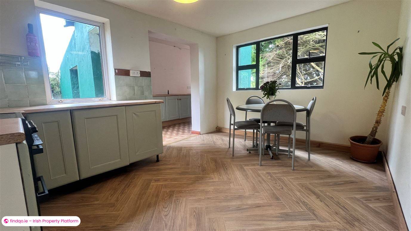 Detached house for Sale in Ahascragh, Galway