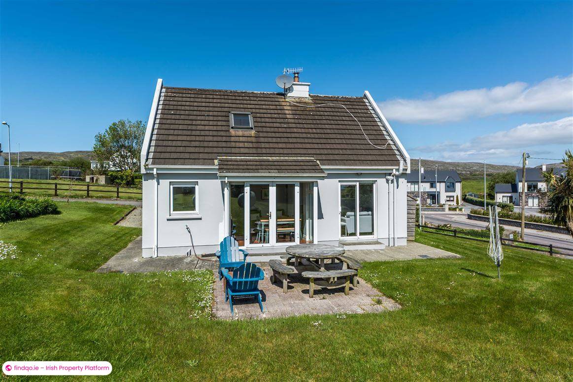 Detached house for Sale in Goleen, Cork